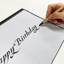 画像をギャラリービューアに読み込む, 共栄プラスチック Kiwami ライティングマット下敷 レタリング A4+ WMSL-A4-BL