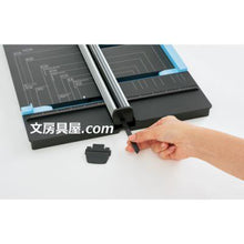 画像をギャラリービューアに読み込む, プラス スライドカッター ハンブンコ PK-813 A4 26-470